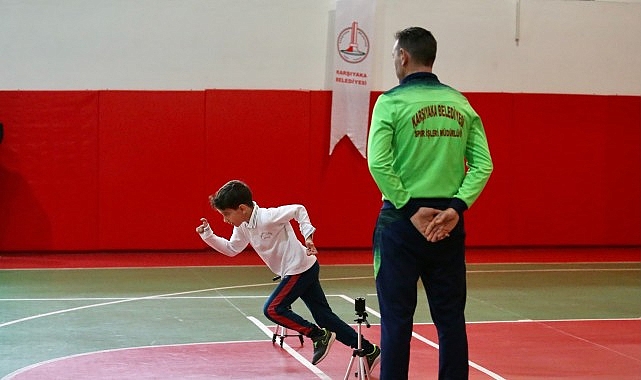 Karşıyaka Belediyesi çocukların spor yaşamına ışık oluyor