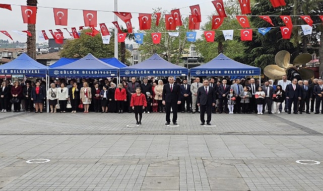 23 Nisan Ulusal Egemenlik ve Çocuk Bayramı’nın 105. yıl dönümü Gölcük’te coşku ile kutlandı.