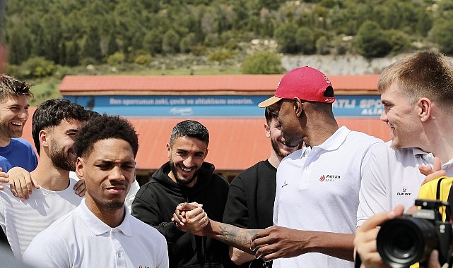 Aliağa’nın Profesyonel Kulüpleri Bir Araya Geldi