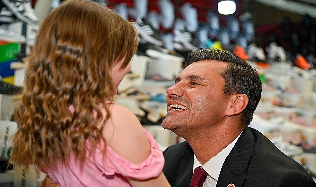 Başkan Zeyrek: “Çocuklarımız İçin Barışın, Huzurun ve Güvenin Egemen Olduğu Bir Gelecek İnşa Etmekle Yükümlüyüz”