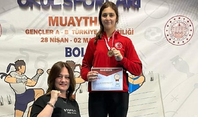 Gölcük’ten bir Türkiye Şampiyonu daha çıktı